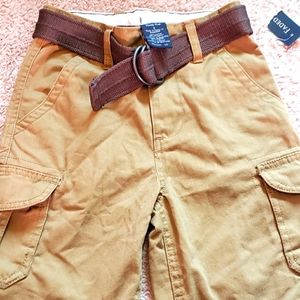 Size 5 little boys shorts w/ belt